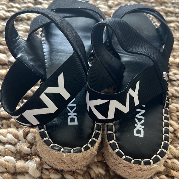 DKNY Espadrilles Sandals - Picture 3 of 4